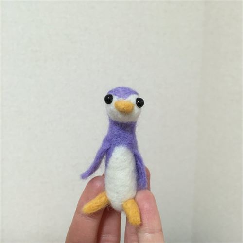 羊毛フェルトでペンギンを作ったところ 結果にコミットしすぎた 笑 2枚 Buzzmag