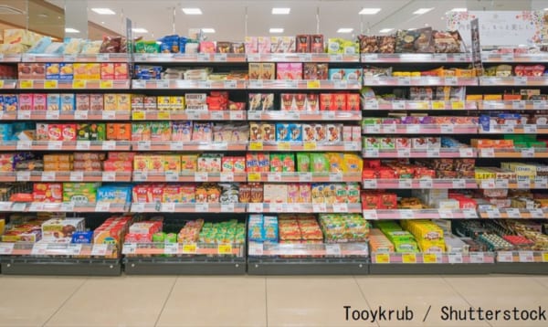 とあるスーパーが菓子売り場を縮小 理由を示す1枚の写真に絶句した Buzzmag