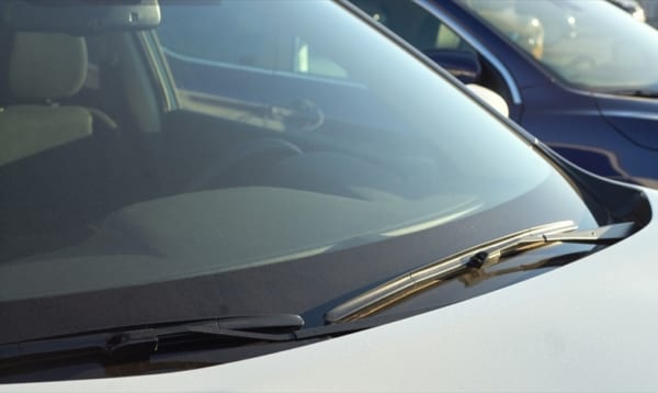 フロントガラスにお守りを貼ったらダメ 理由に背筋が凍った Buzzmag